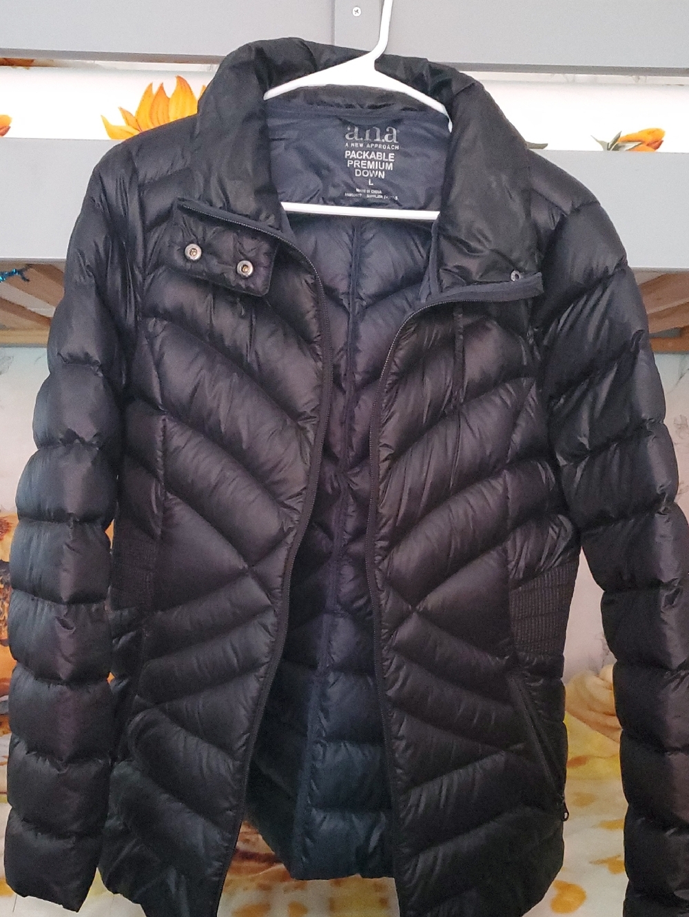 a.n.a Women's Black Packable Down Puffer Coat Size L